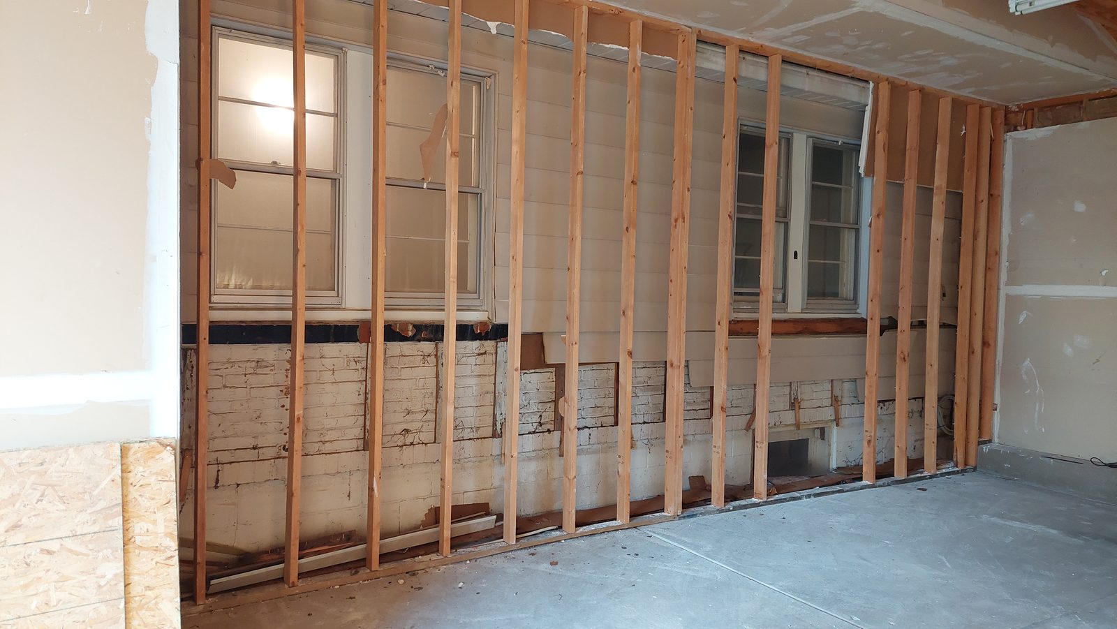 Renovating the garage into the studio, step by step (3 of 20)